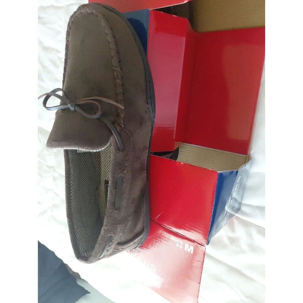 NEW in Box Dockers Mens Boaters Slippers Brown Microsuede Moccasin Shoes Sz 8-9